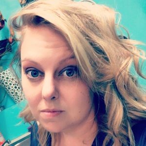 Meet your Posher, Shelley